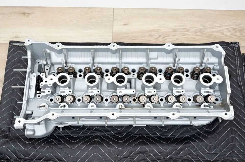 CYL-Remanufactured BMW M54 B30 B25 Cylinder Head